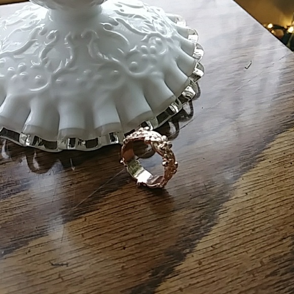 Top - Picture 7 of 7